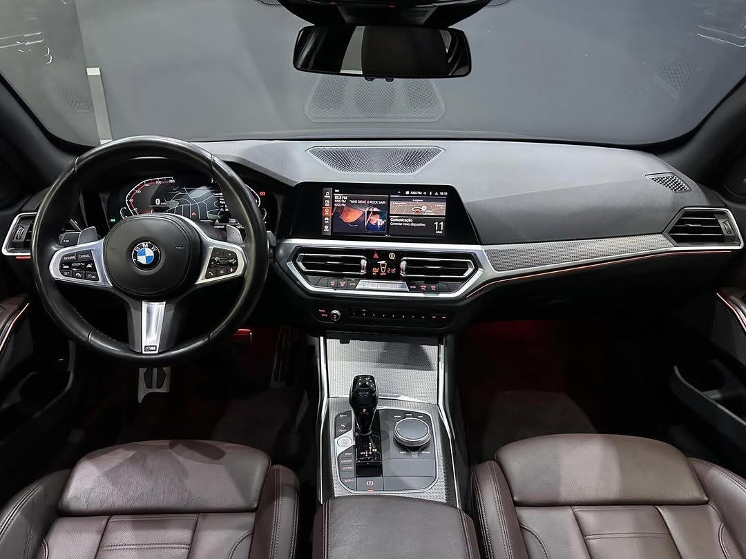 BMW 320I M SPORT - Imagem 5