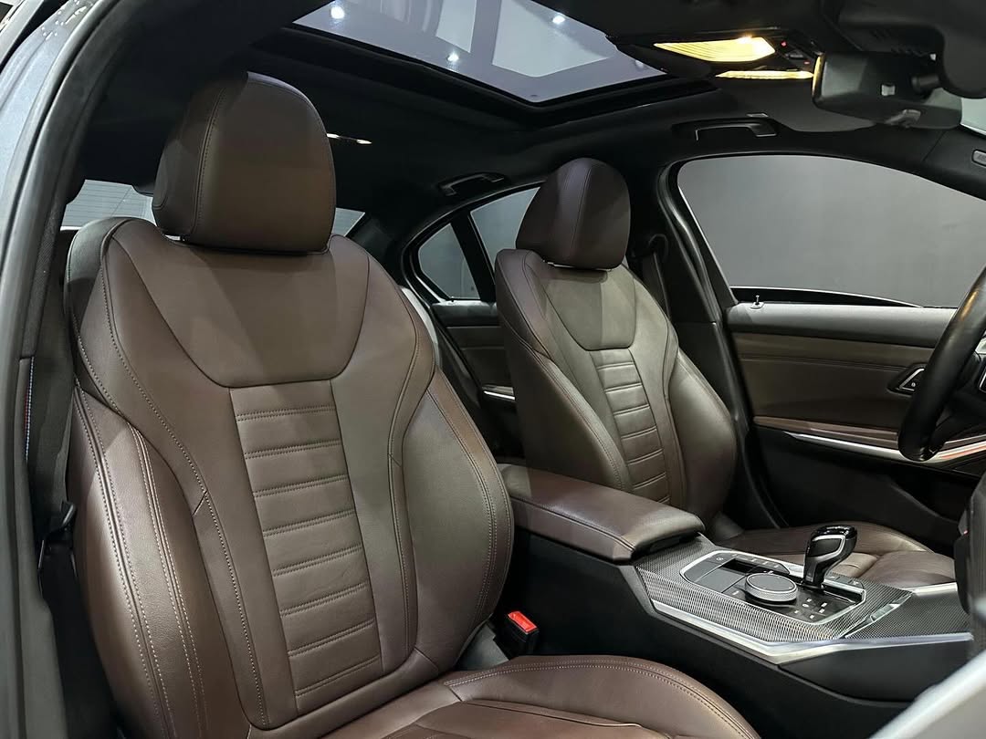 BMW 320I M SPORT - Imagem 6