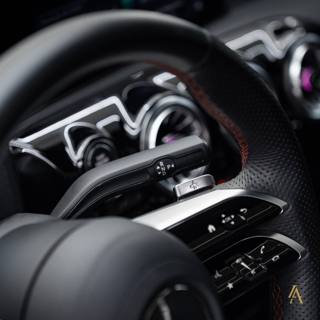 MERCEDES-BENZ A200 AMG LINE - Imagem 13