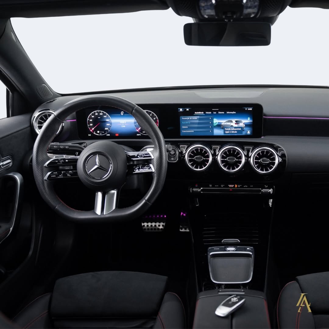 MERCEDES-BENZ A200 AMG LINE - Imagem 17