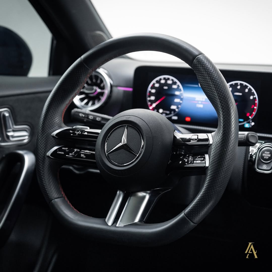 MERCEDES-BENZ A200 AMG LINE - Imagem 10