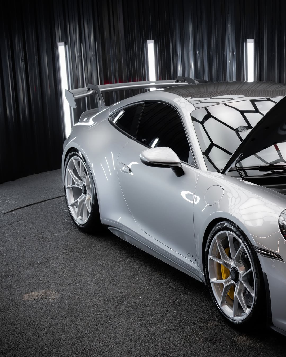 PORSCHE 911 GT3 - Imagem 5