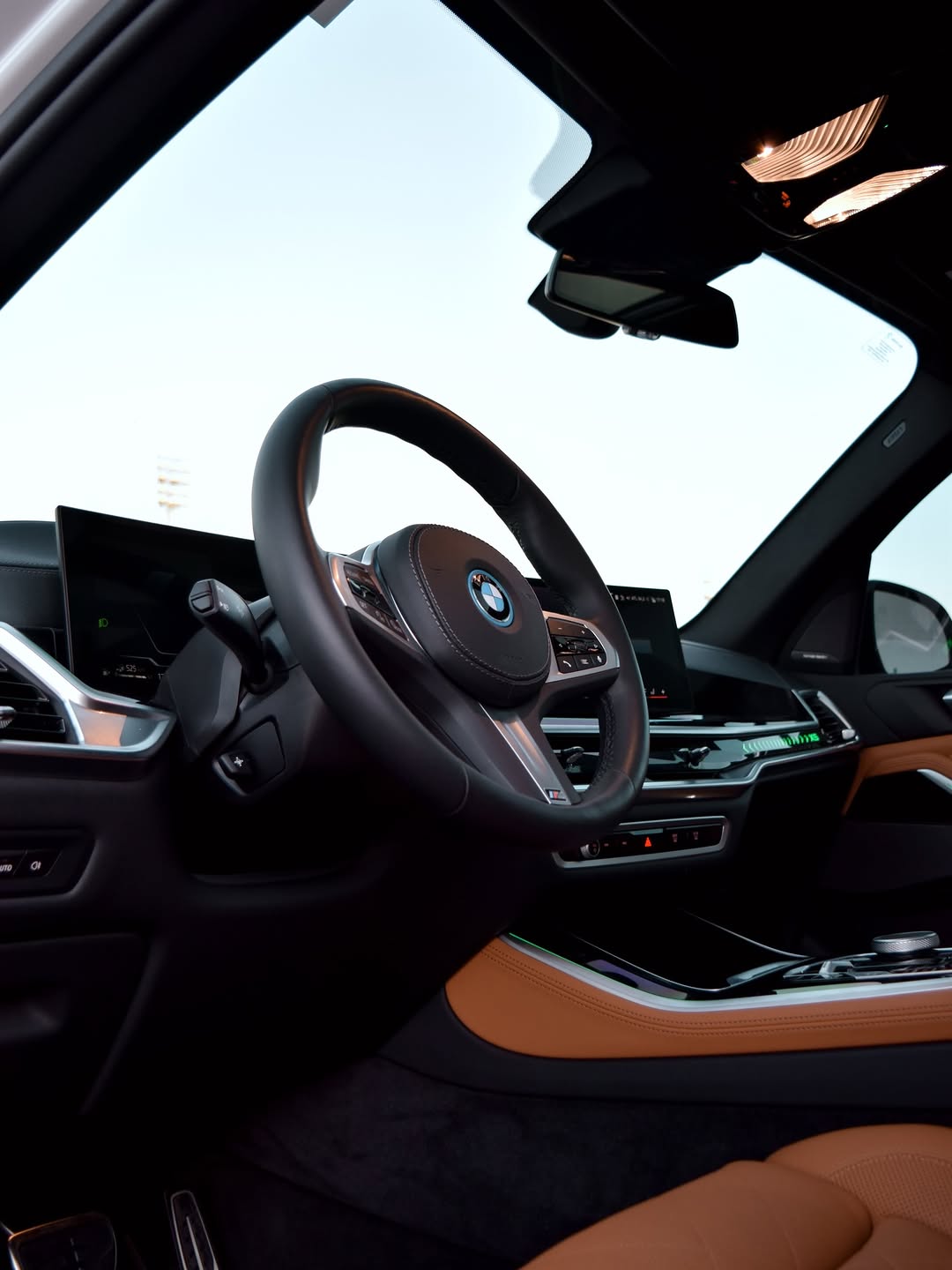 BMW X5 XDRIVE50E M SPORT - Imagem 7