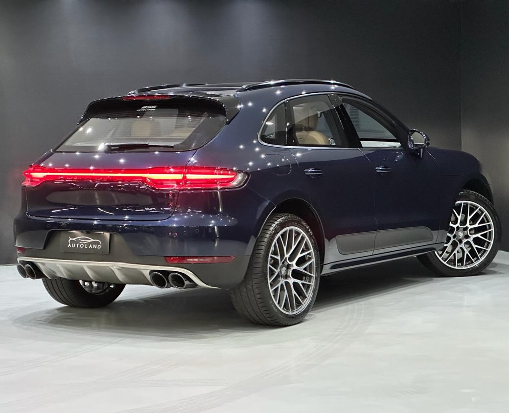 PORSCHE MACAN 2.0 16V GASOLINA AUTOMÁTICO BLINDADO - Imagem 3