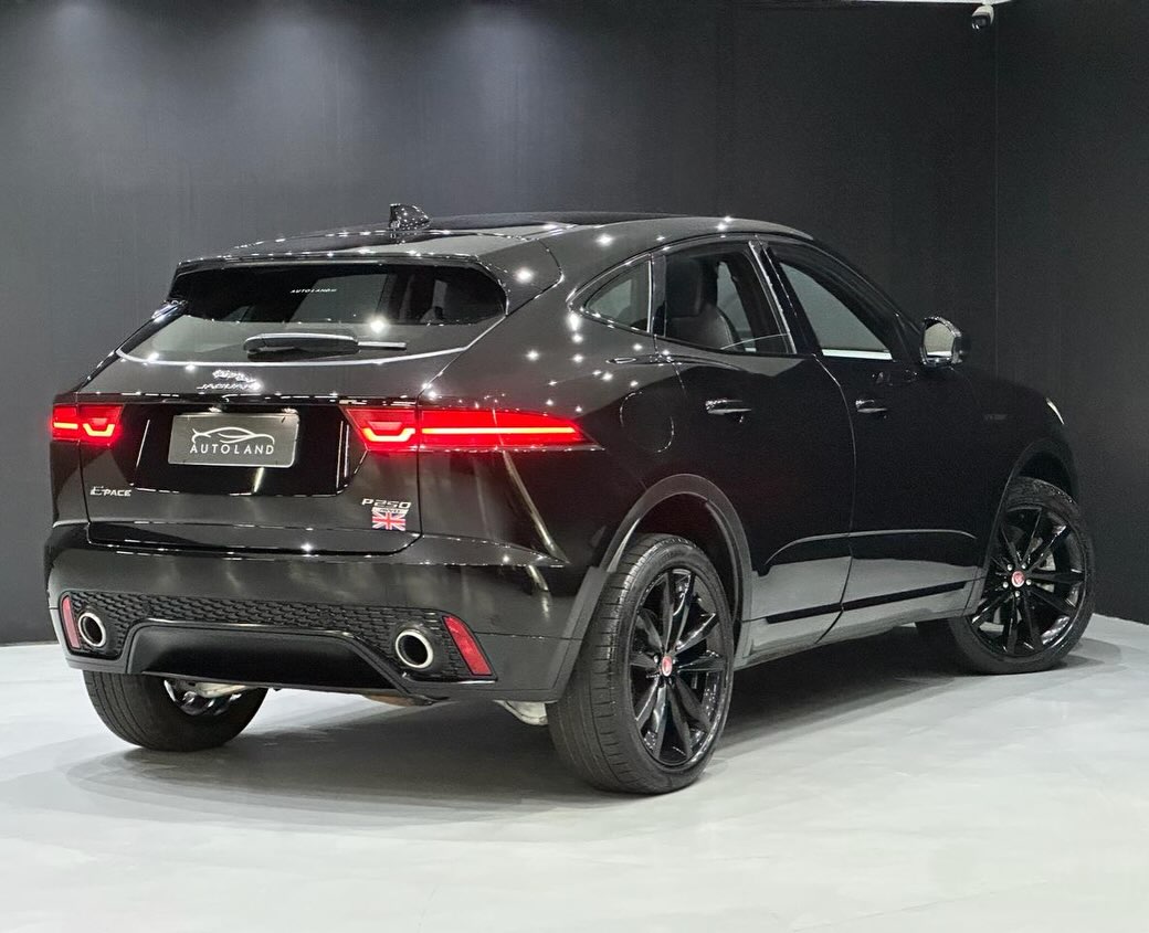 JAGUAR E-PACE R-DYNAMIC - Imagem 5