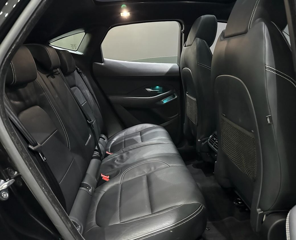JAGUAR E-PACE R-DYNAMIC - Imagem 9