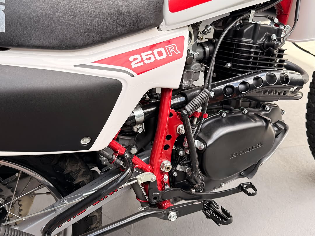 HONDA XL 250R - Imagem 6