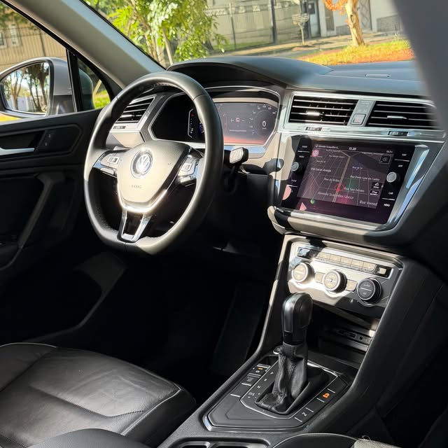 VOLKSWAGEN TIGUAN ALLSPACE COMFORT 250 TSI - Imagem 8