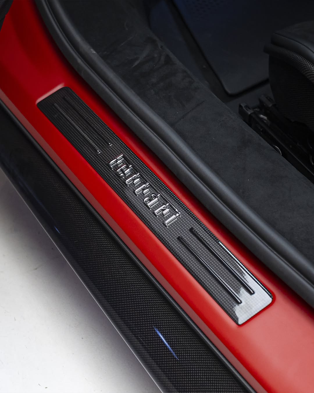 FERRARI 296 GTB - Imagem 6