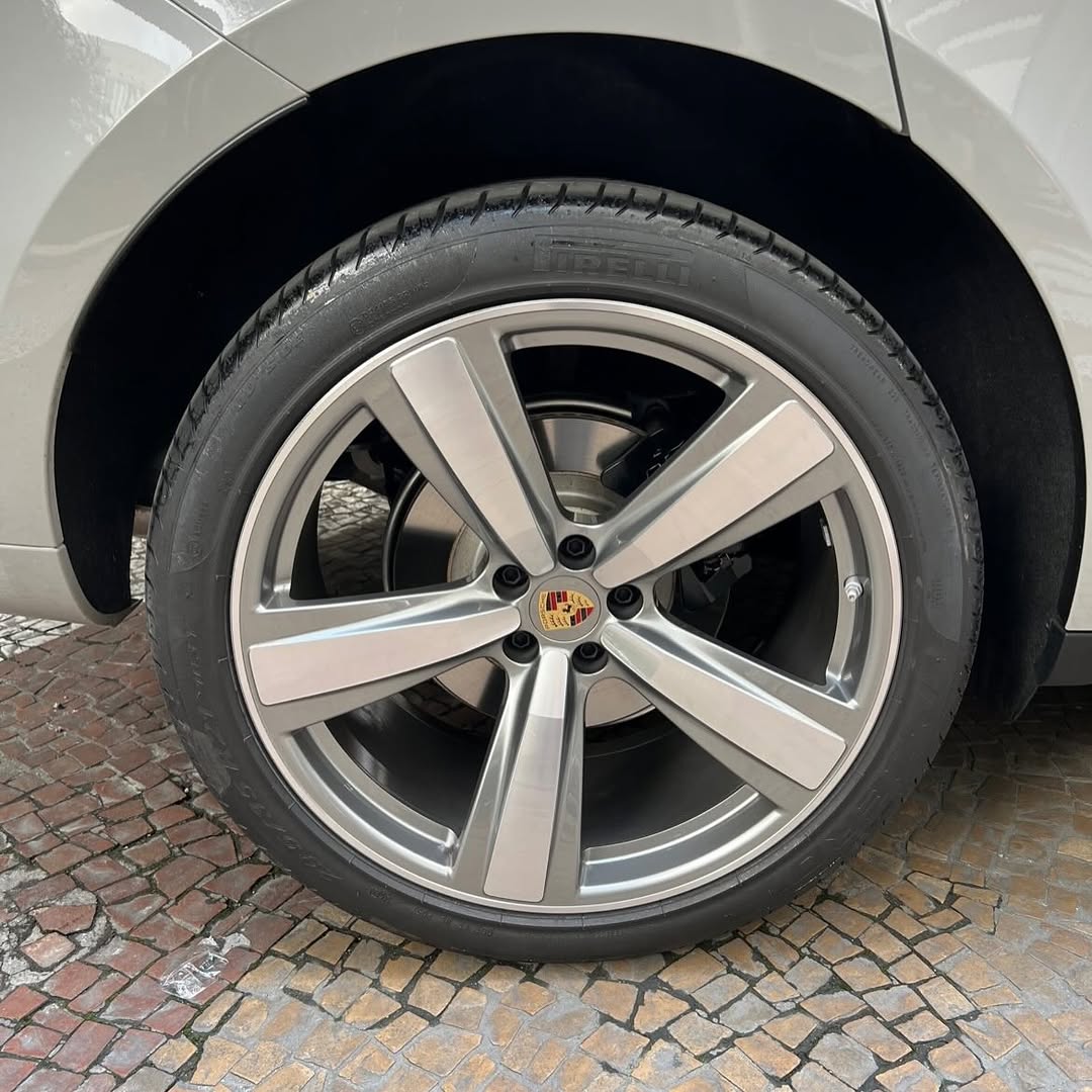 PORSCHE MACAN - Imagem 9