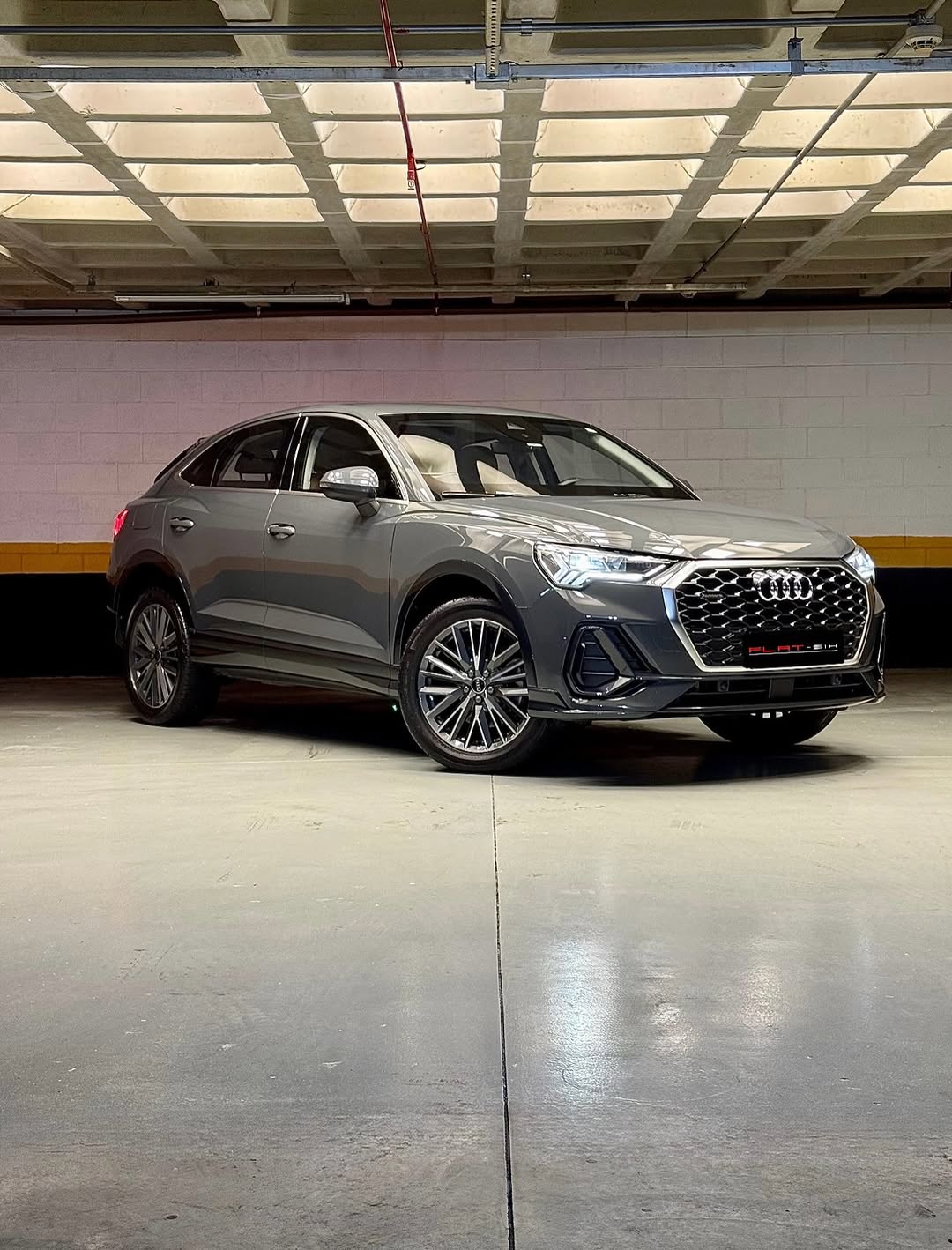 AUDI Q3 SPORTBACK PERFORMANCE BLACK - Imagem 1