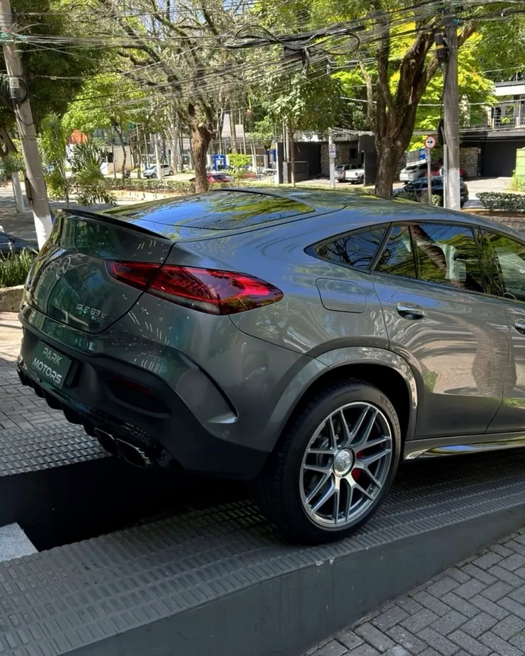 MERCEDES-BENZ GLE 63 AMG COUPÉ S - Imagem 5
