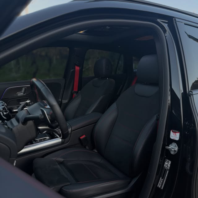 MERCEDES-BENZ GLA35 AMG 4MATIC - Imagem 7