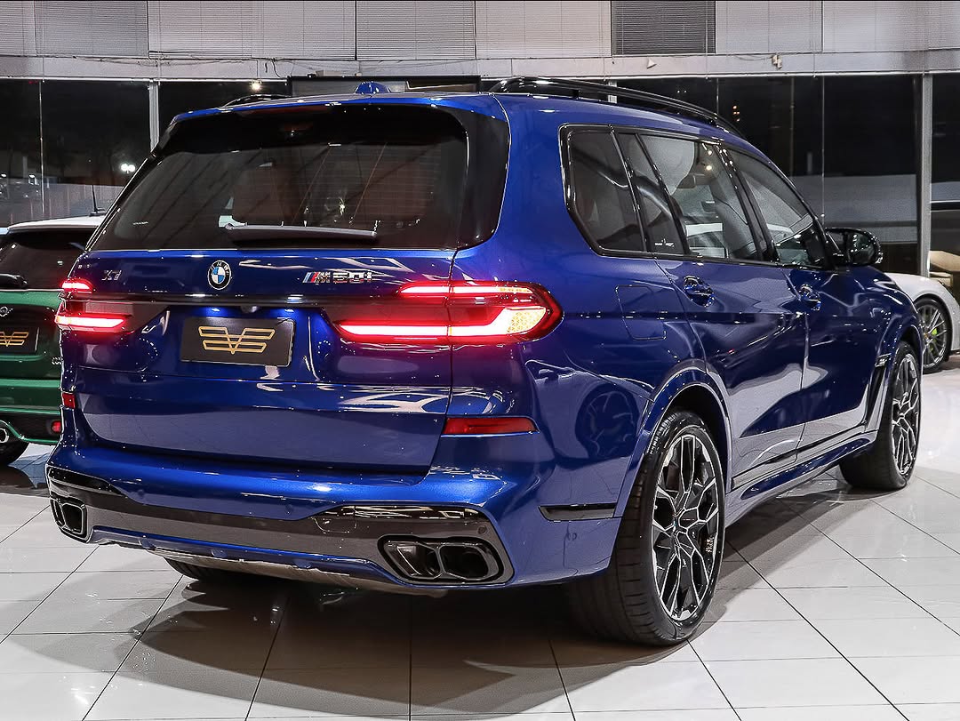 BMW X7 M60I - Imagem 3
