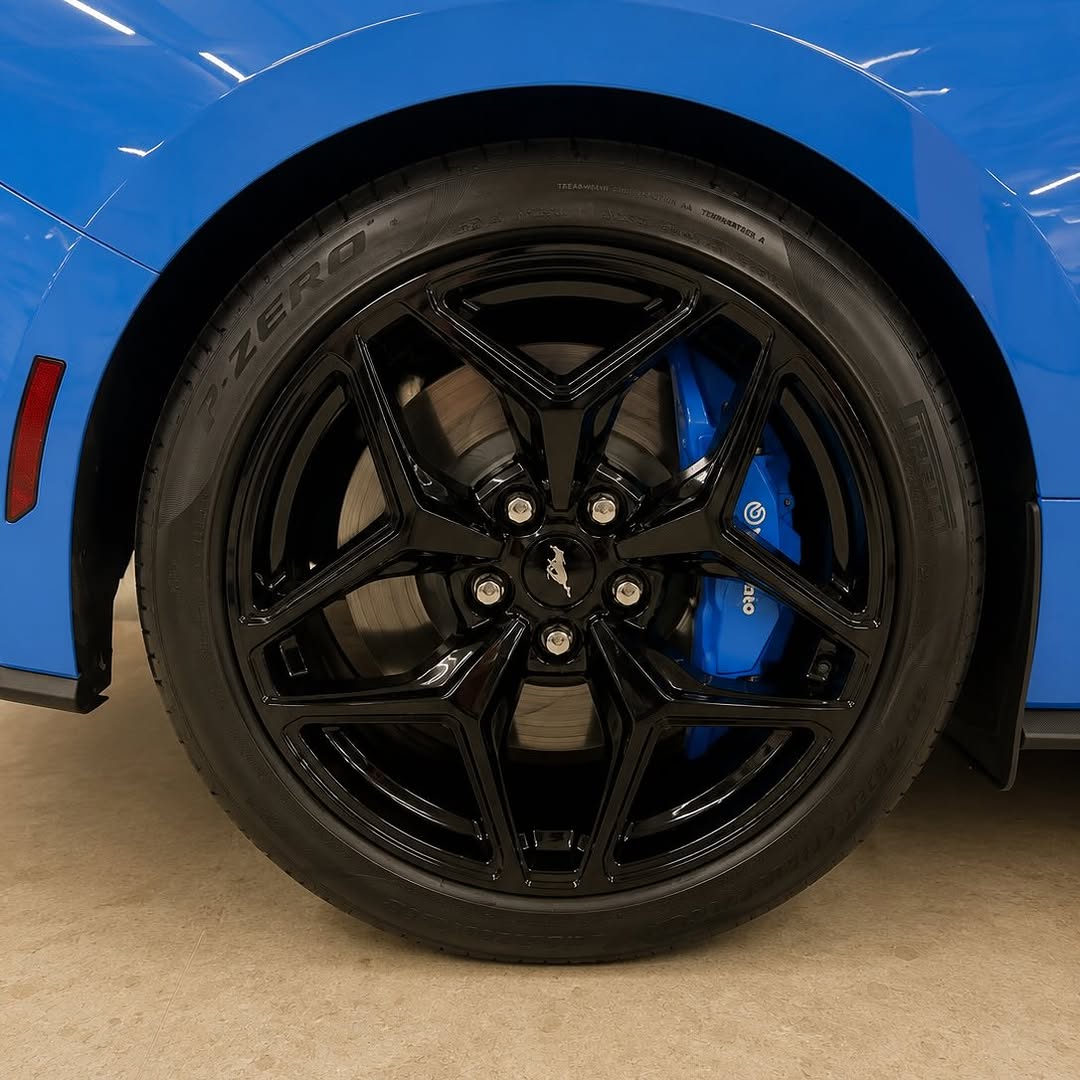 FORD MUSTANG GT PERFORMANCE - Imagem 9