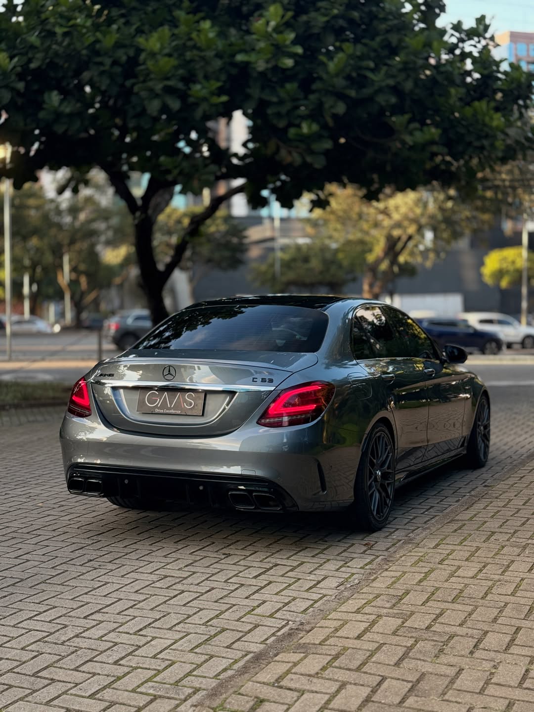 MERCEDES-BENZ C63 RAIZ - Imagem 4