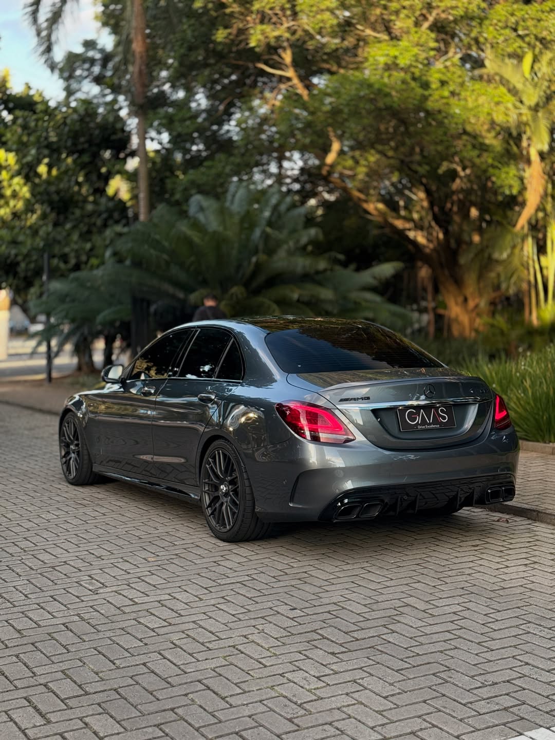 MERCEDES-BENZ C63 RAIZ - Imagem 6