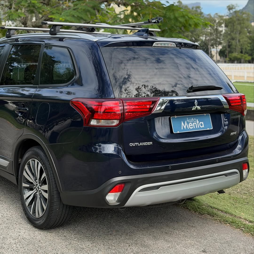 MITSUBISHI OUTLANDER - Imagem 4