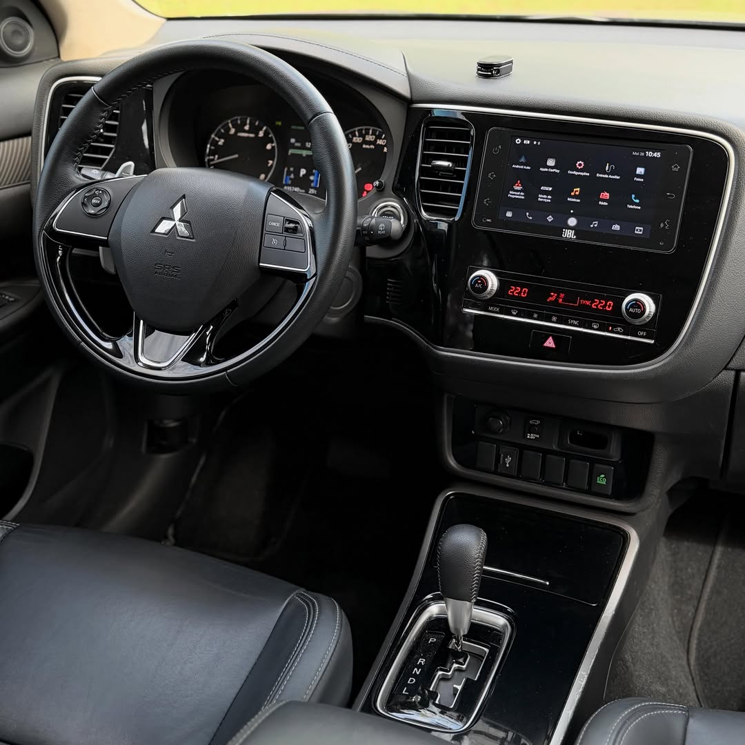 MITSUBISHI OUTLANDER - Imagem 7