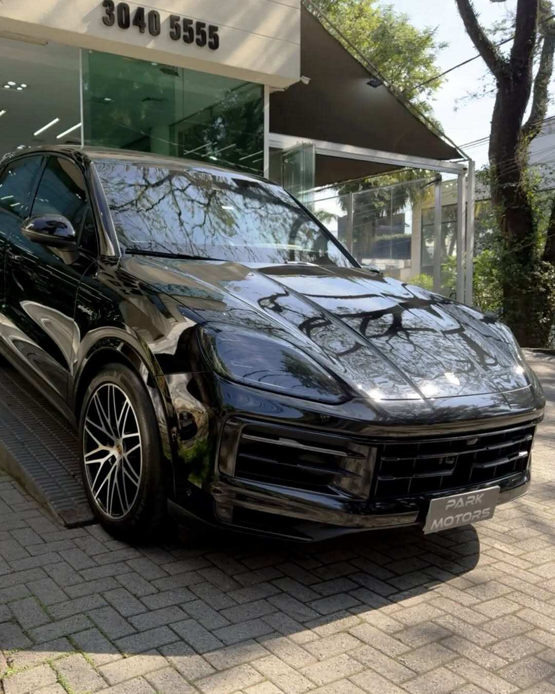 PORSCHE CAYENNE COUPÉ E-HYBRID - Imagem 4