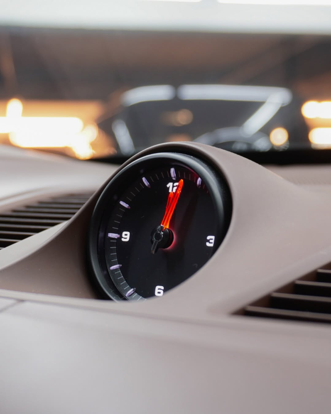 PORSCHE CAYENNE V8 GASOLINA TURBO AWD TIPTRONIC S - Imagem 4