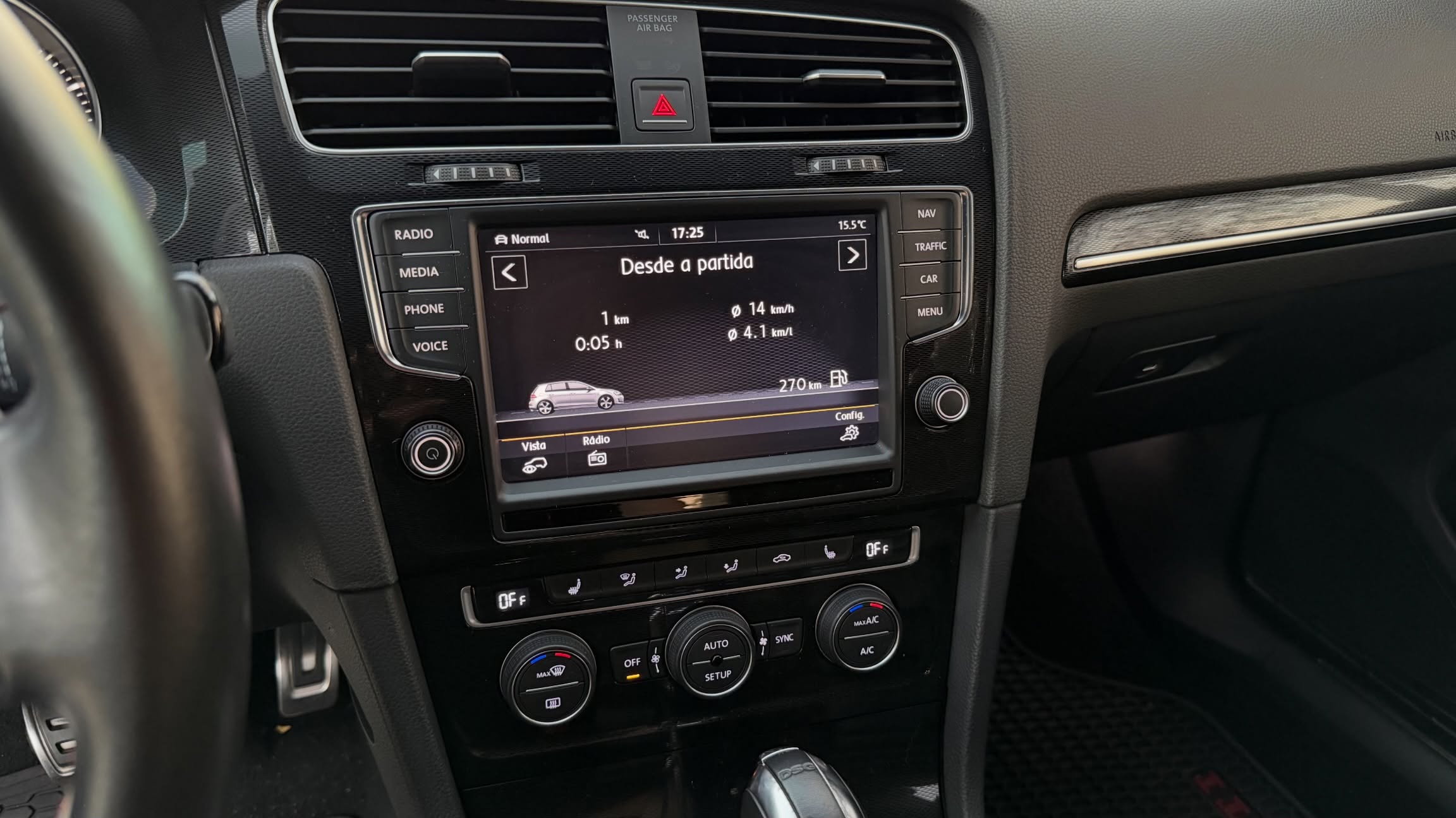 VOLKSWAGEN GOLF GTI - Imagem 12