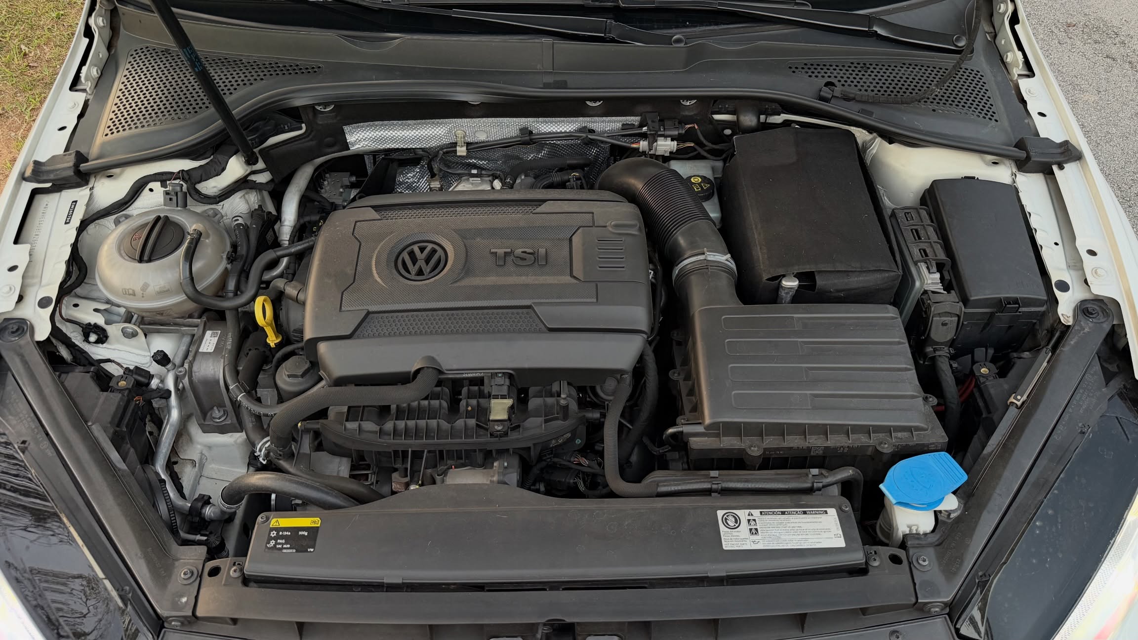 VOLKSWAGEN GOLF GTI - Imagem 17