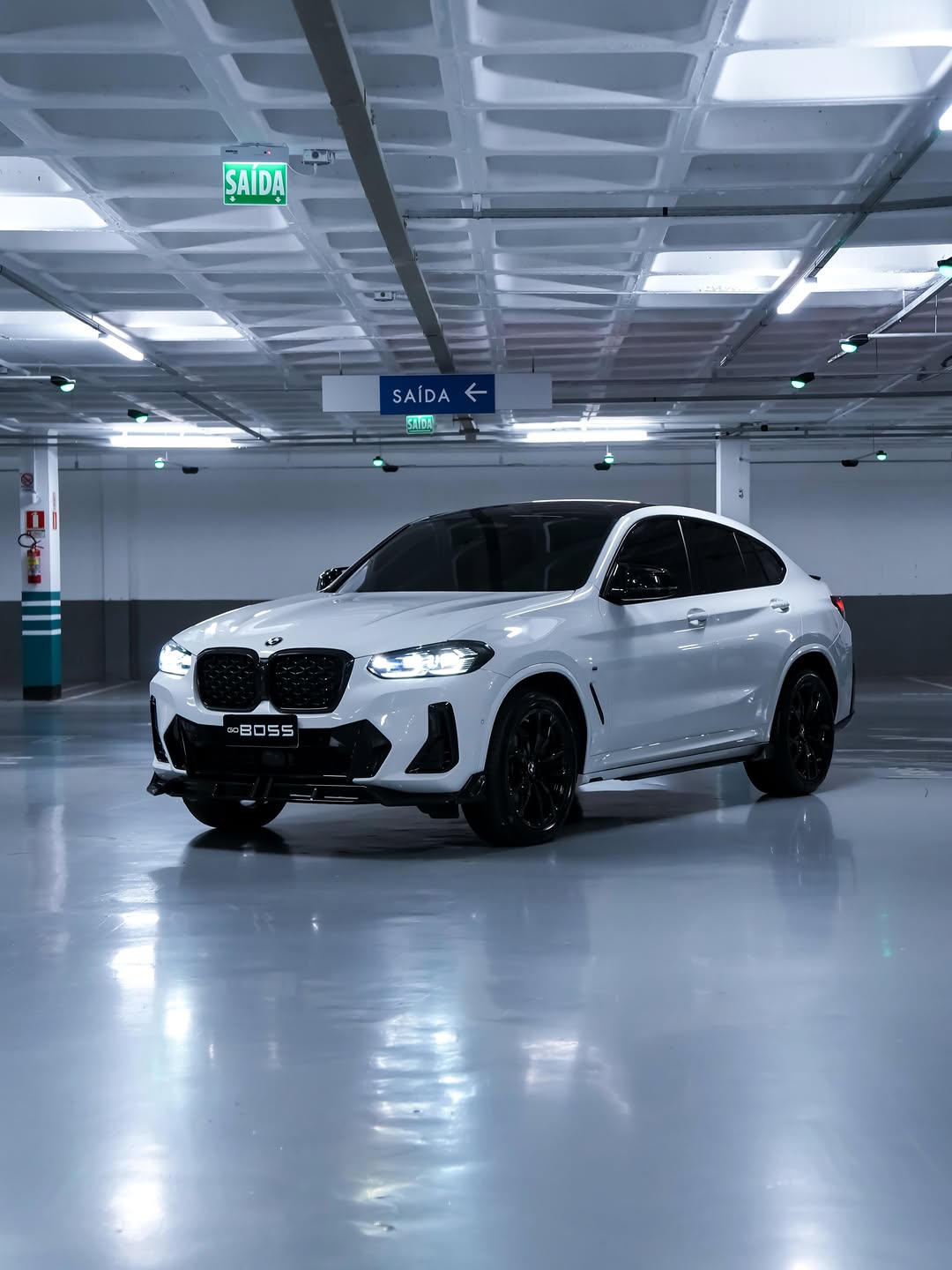 BMW X4 XDRIVE20I M SPORT - Imagem 1