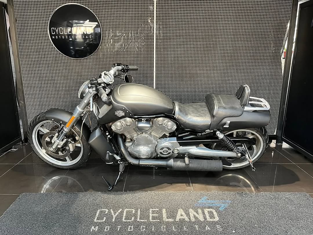 HARLEY-DAVIDSON V-ROD MUSCLE - Imagem 4