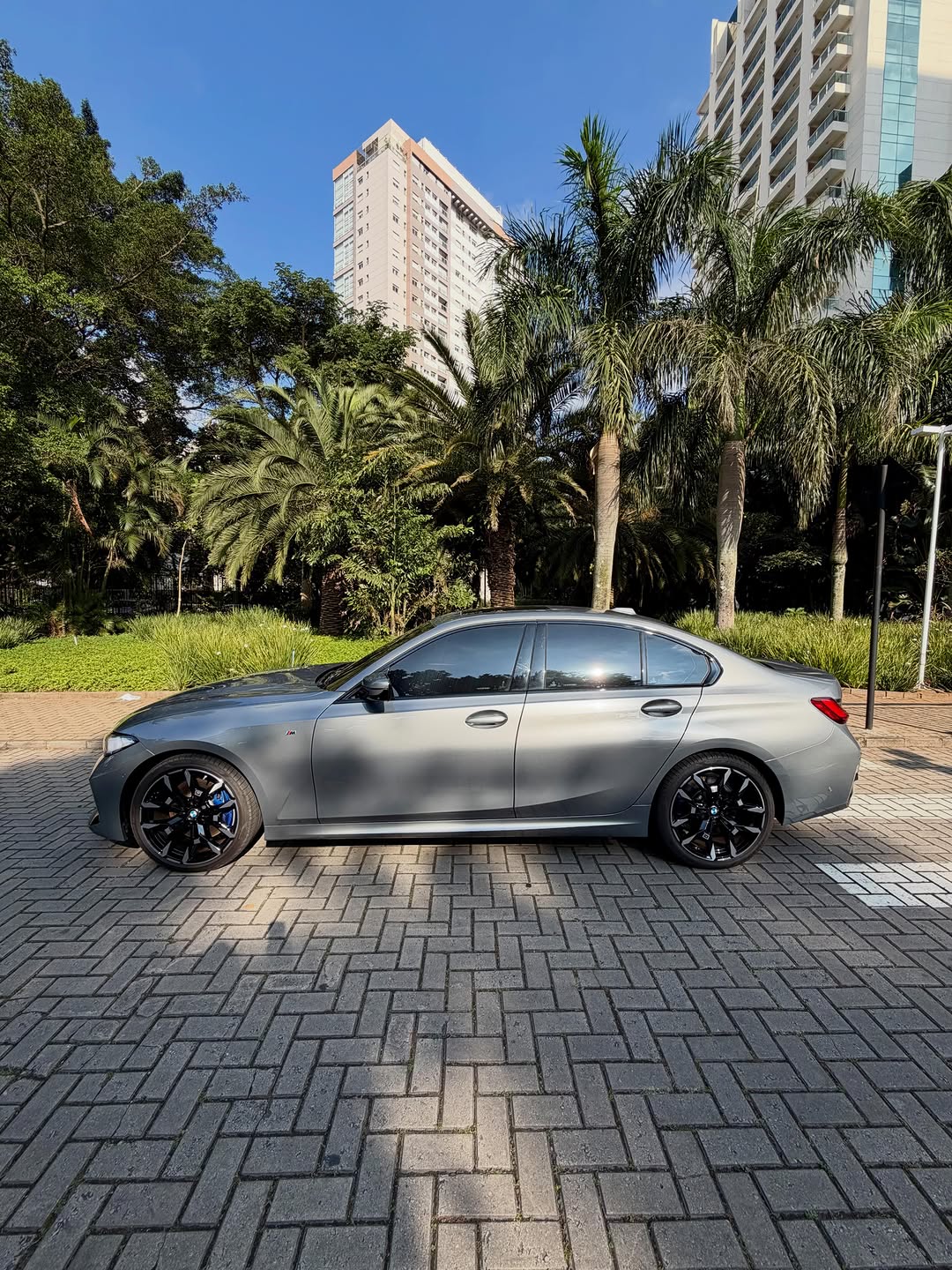 BMW 320 MSPORT TURBO FLEX - Imagem 5