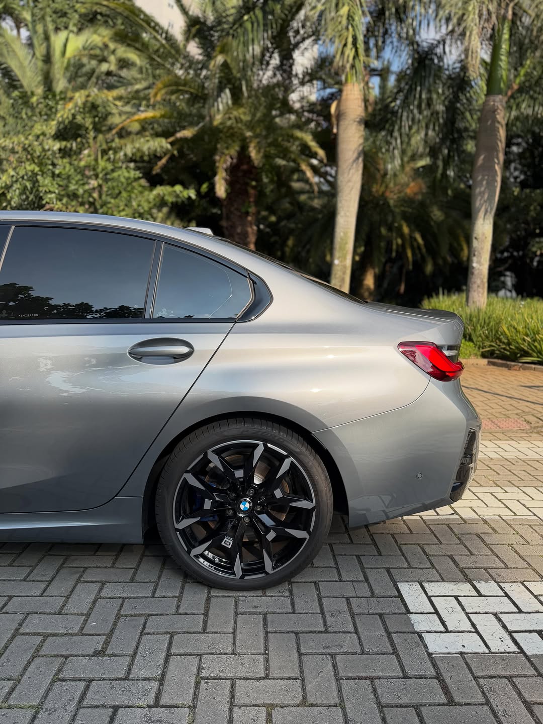 BMW 320 MSPORT TURBO FLEX - Imagem 7