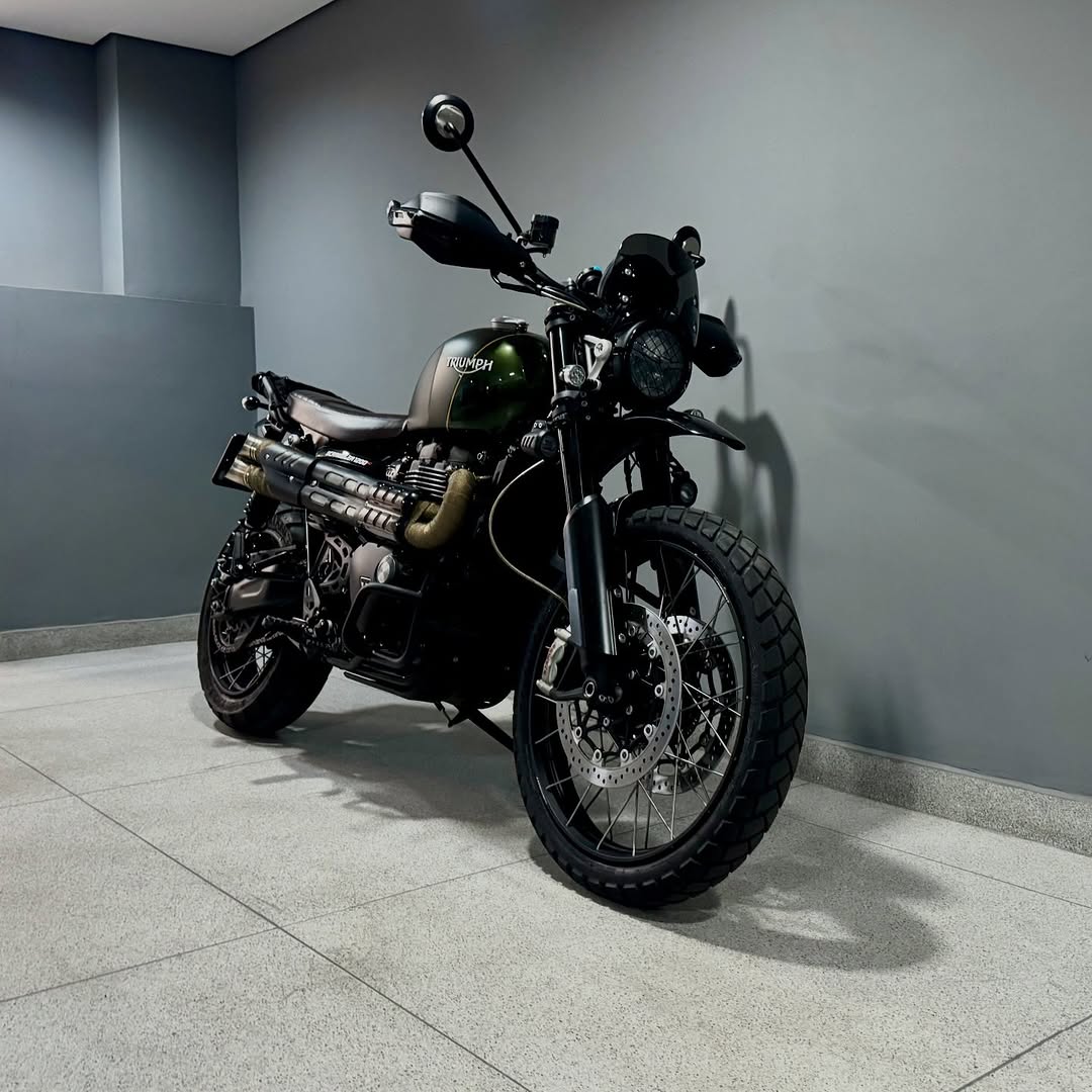 TRIUMPH BONNEVILLE SCRAMBLER 1200 XC - Imagem 2