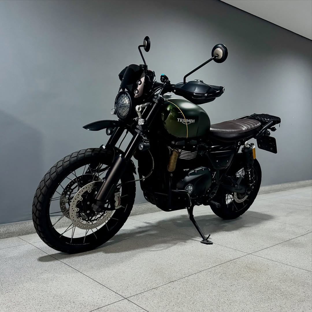 TRIUMPH BONNEVILLE SCRAMBLER 1200 XC - Imagem 3