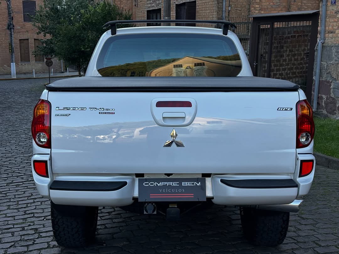 MITSUBISHI L200 TRITON HPE - Imagem 14