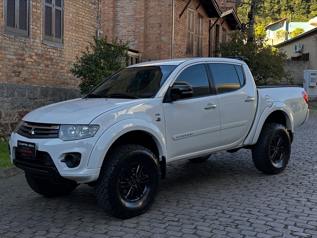 MITSUBISHI L200 TRITON HPE - Imagem 3