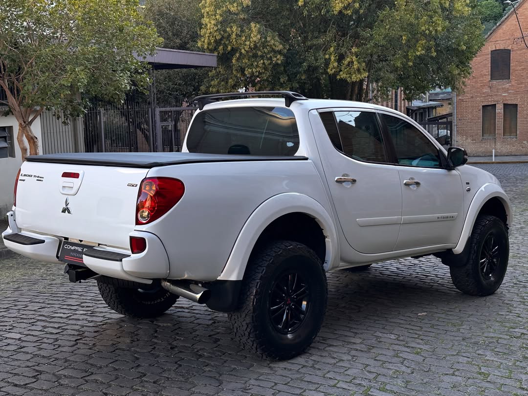 MITSUBISHI L200 TRITON HPE - Imagem 5
