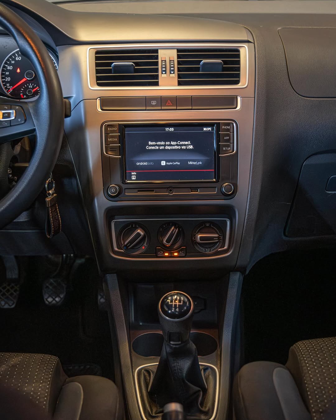 VOLKSWAGEN FOX CONNECT - Imagem 4