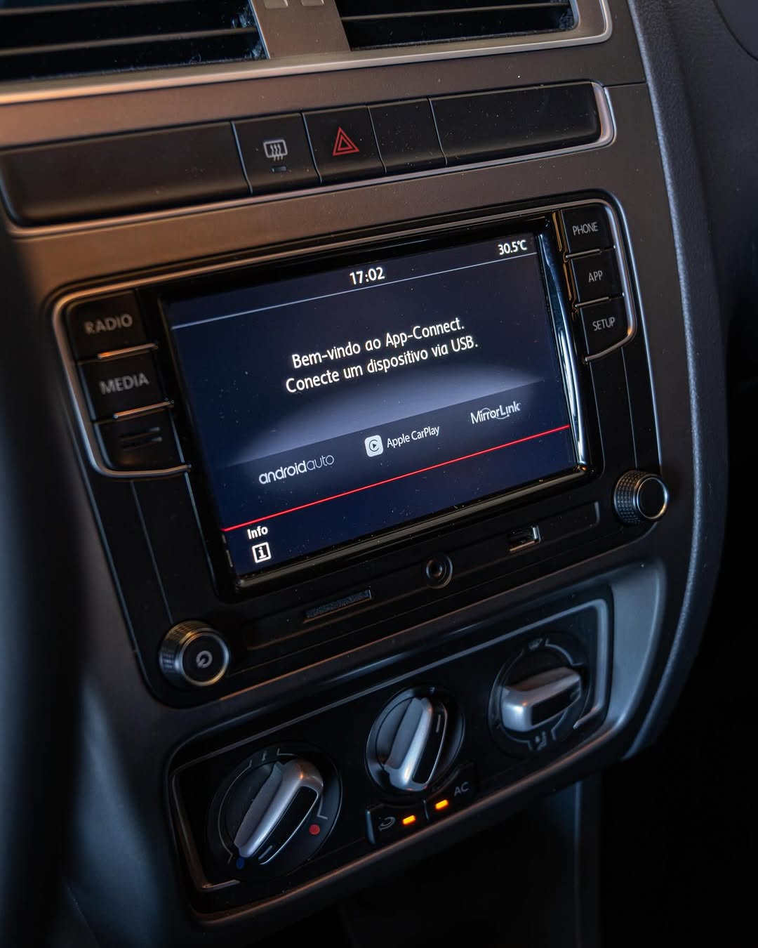 VOLKSWAGEN FOX CONNECT - Imagem 8