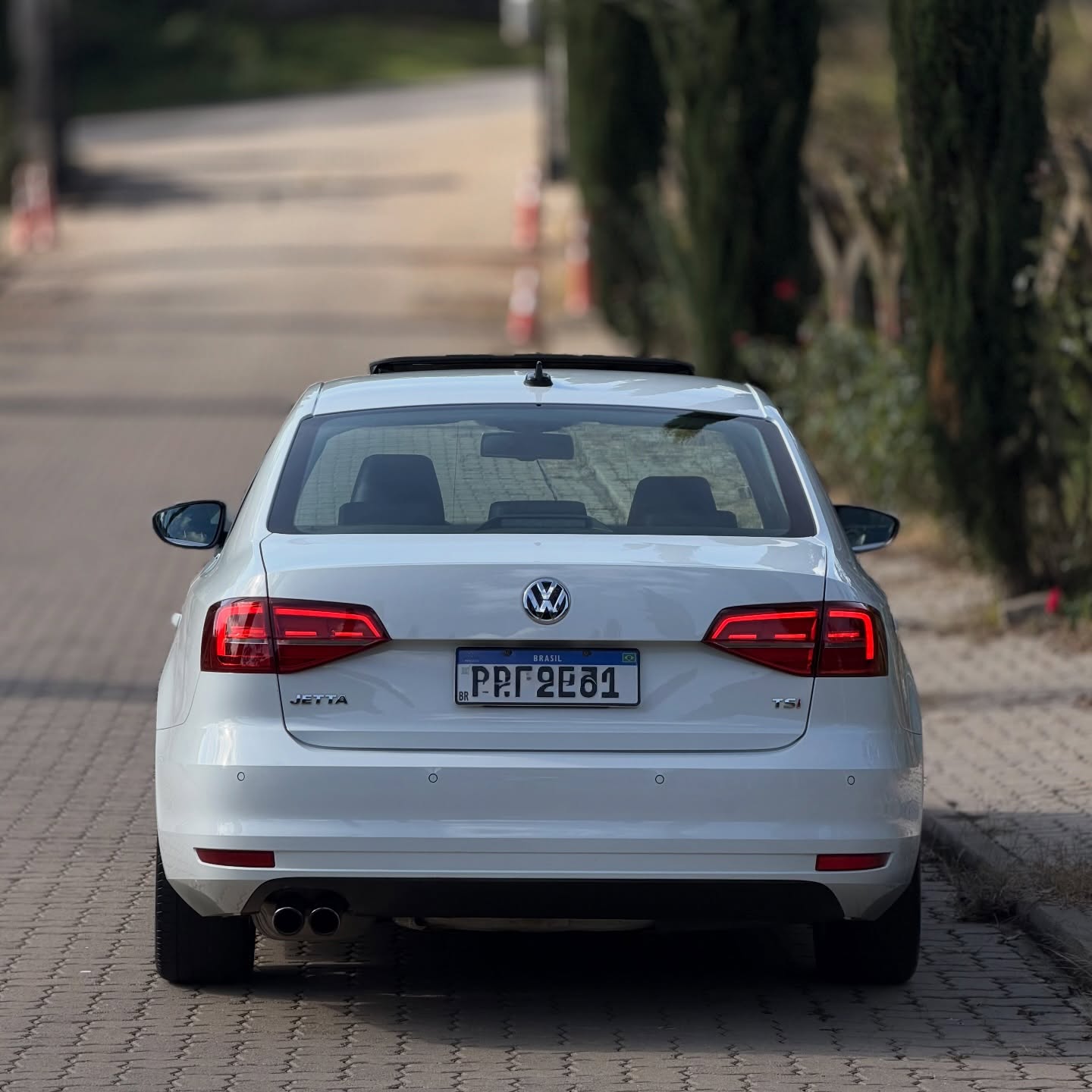 VOLKSWAGEN JETTA TSI PREMIUM - Imagem 16