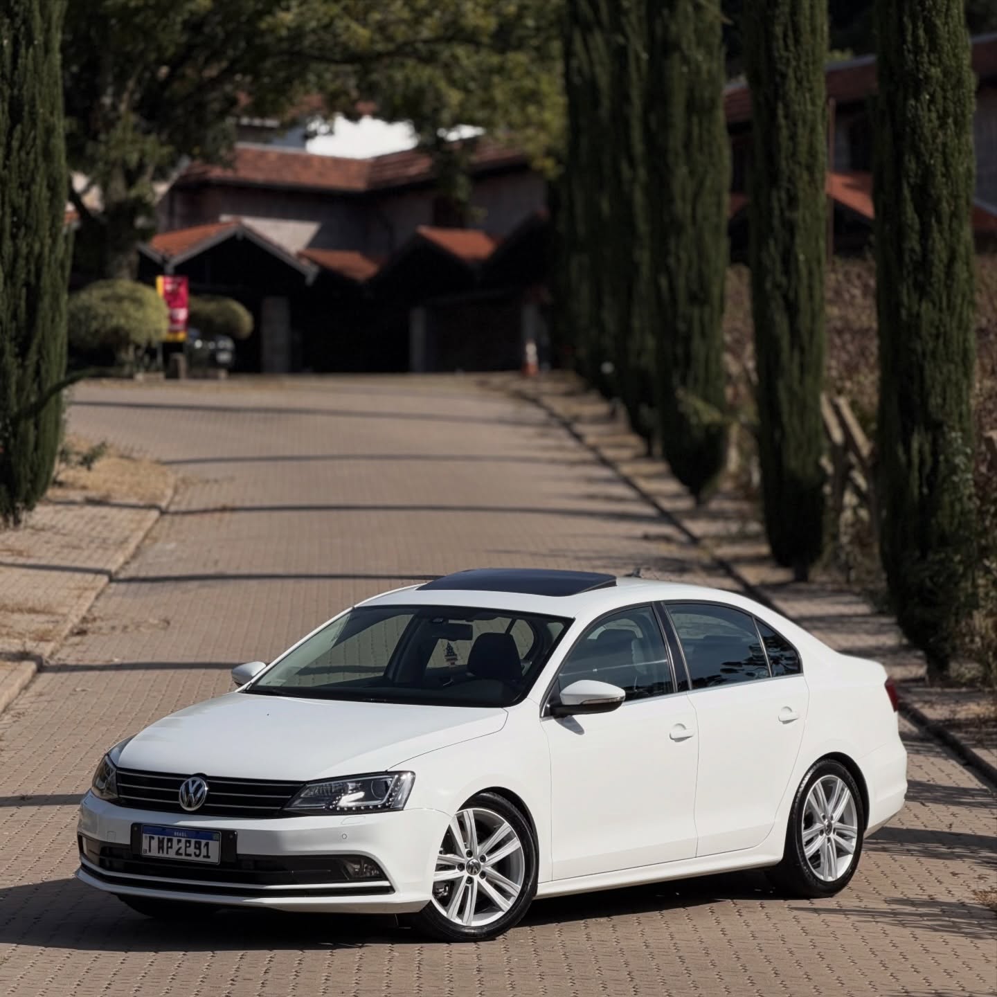 VOLKSWAGEN JETTA TSI PREMIUM - Imagem 17