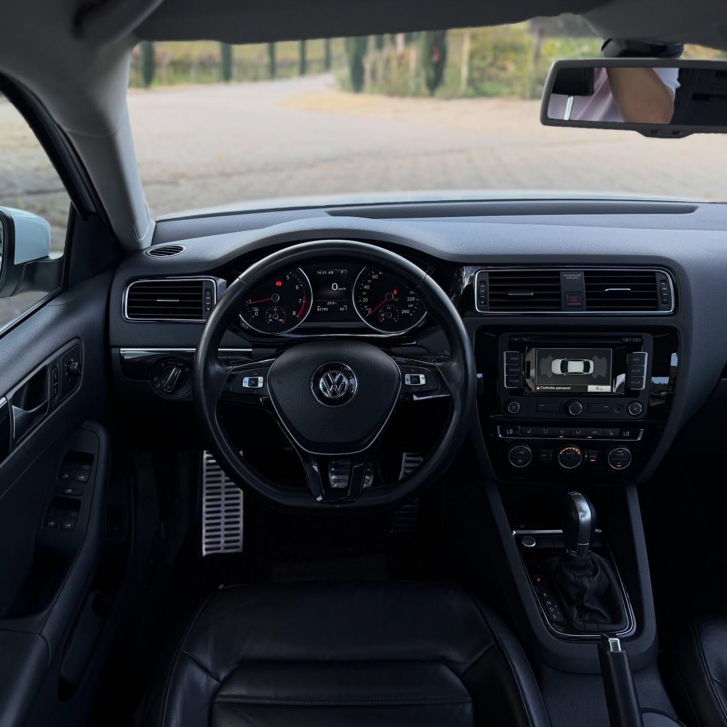 VOLKSWAGEN JETTA TSI PREMIUM - Imagem 9