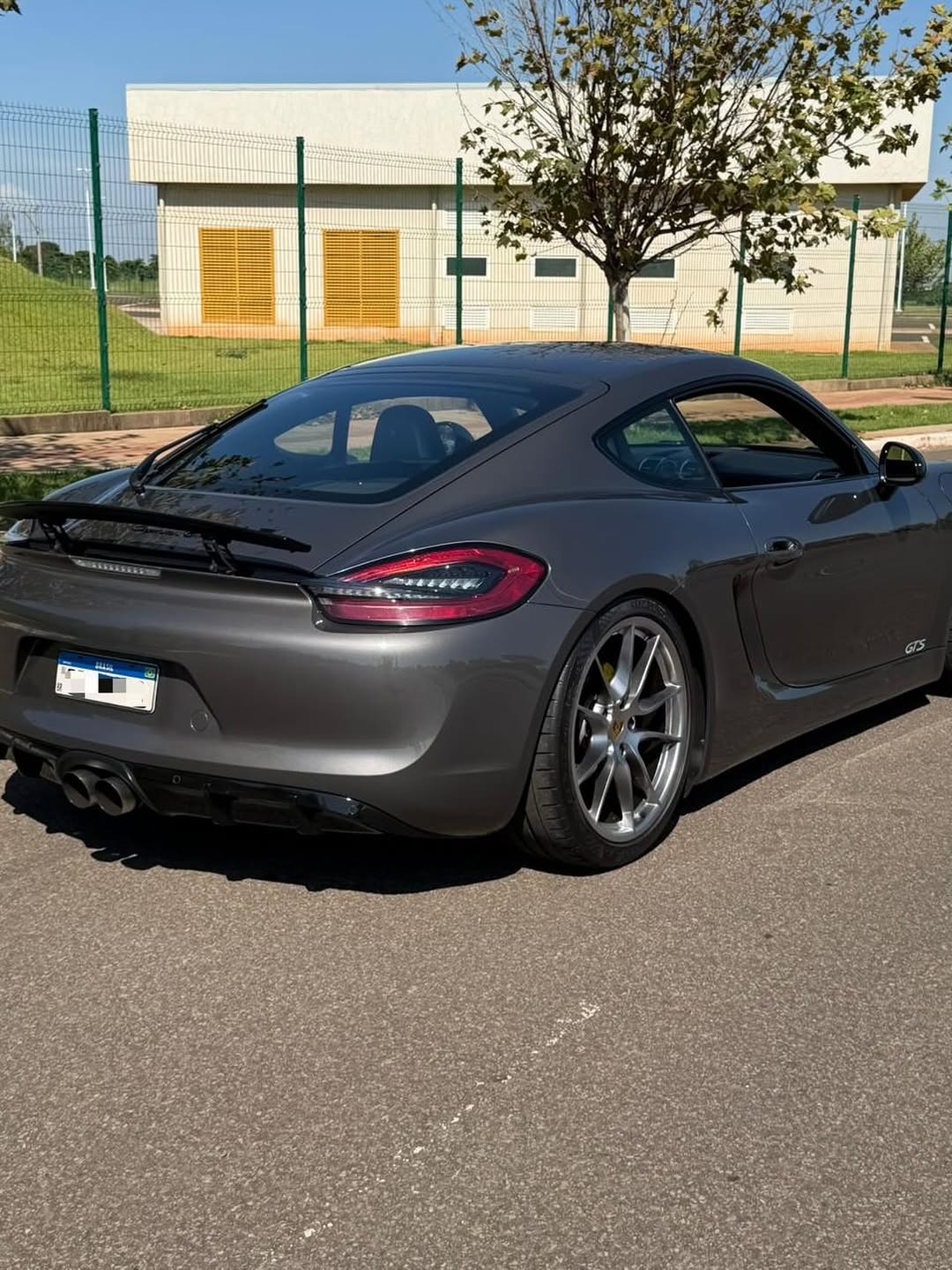 PORSCHE CAYMAN GTS - Imagem 4