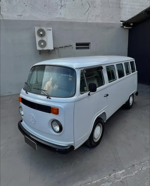 VOLKSWAGEN KOMBI PACOTE LUXO - Imagem 7