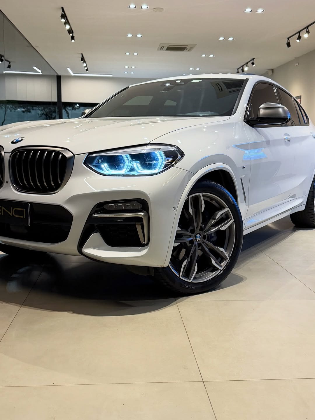 BMW X4 M40 - Imagem 2