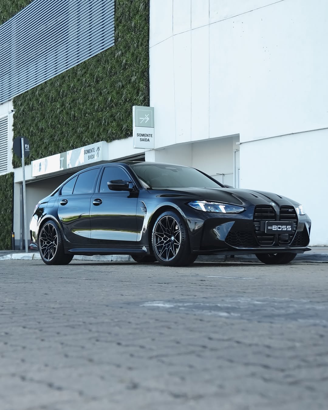 BMW M3 COMPETITION - Imagem 2