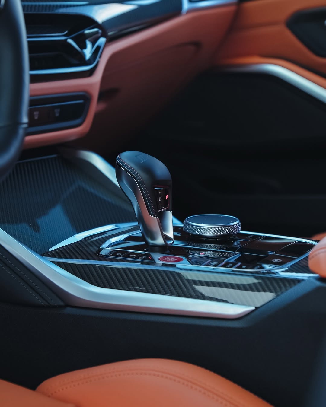 BMW M3 COMPETITION - Imagem 7