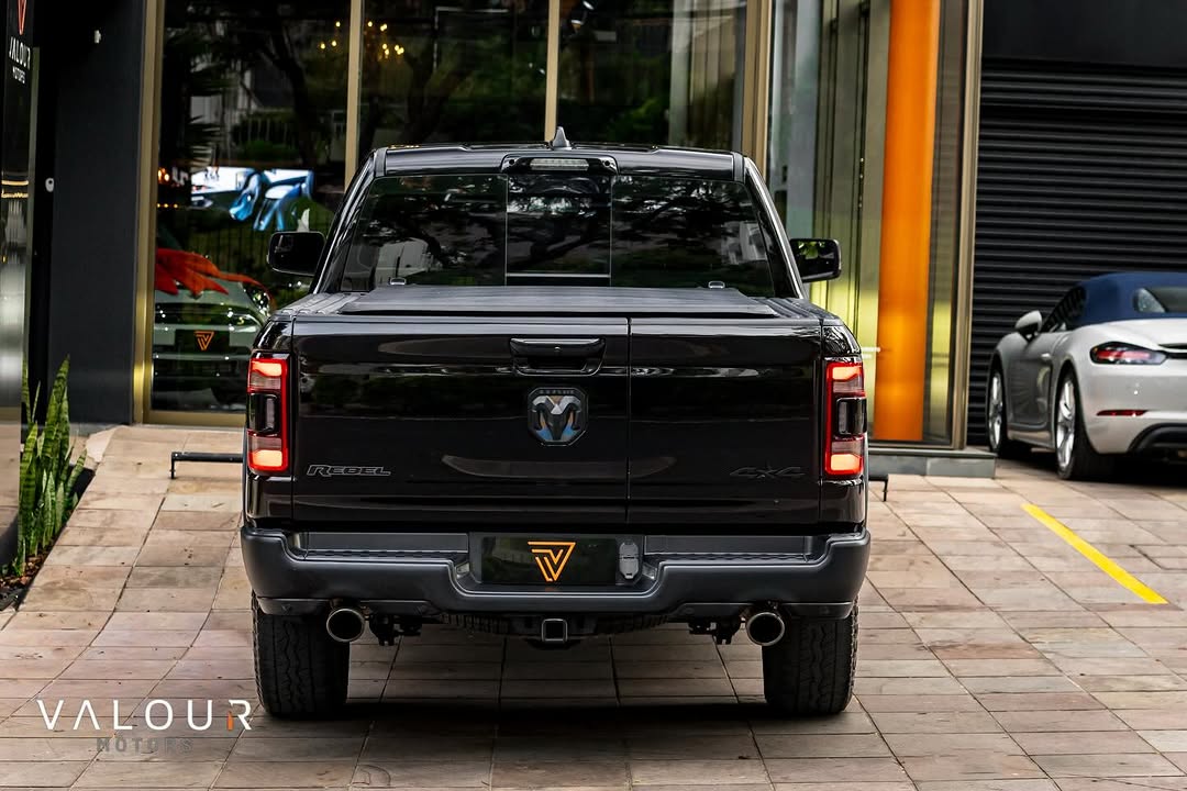 RAM 1500 REBEL - Imagem 10