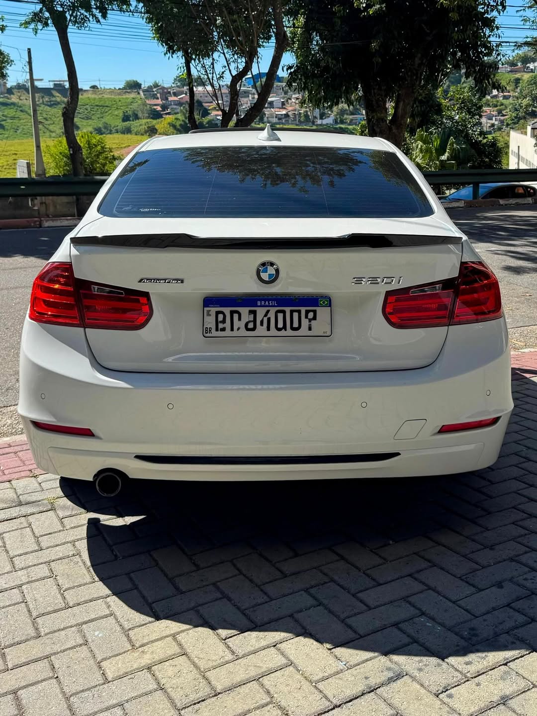 BMW 320I MODERN SPORT GP - Imagem 3