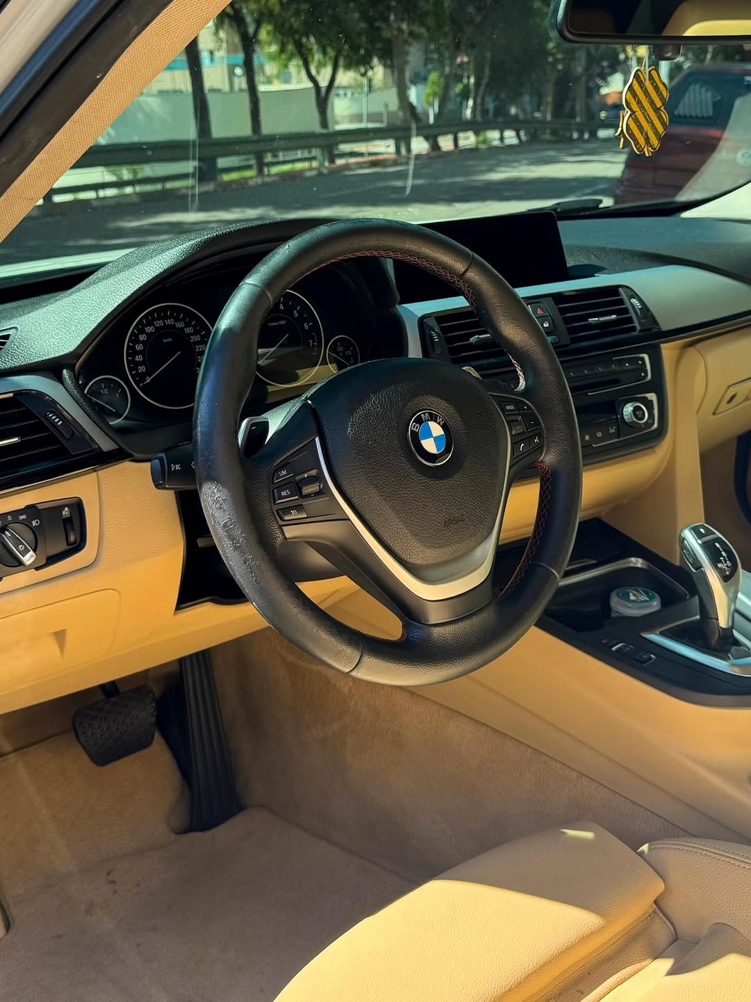 BMW 320I MODERN SPORT GP - Imagem 6