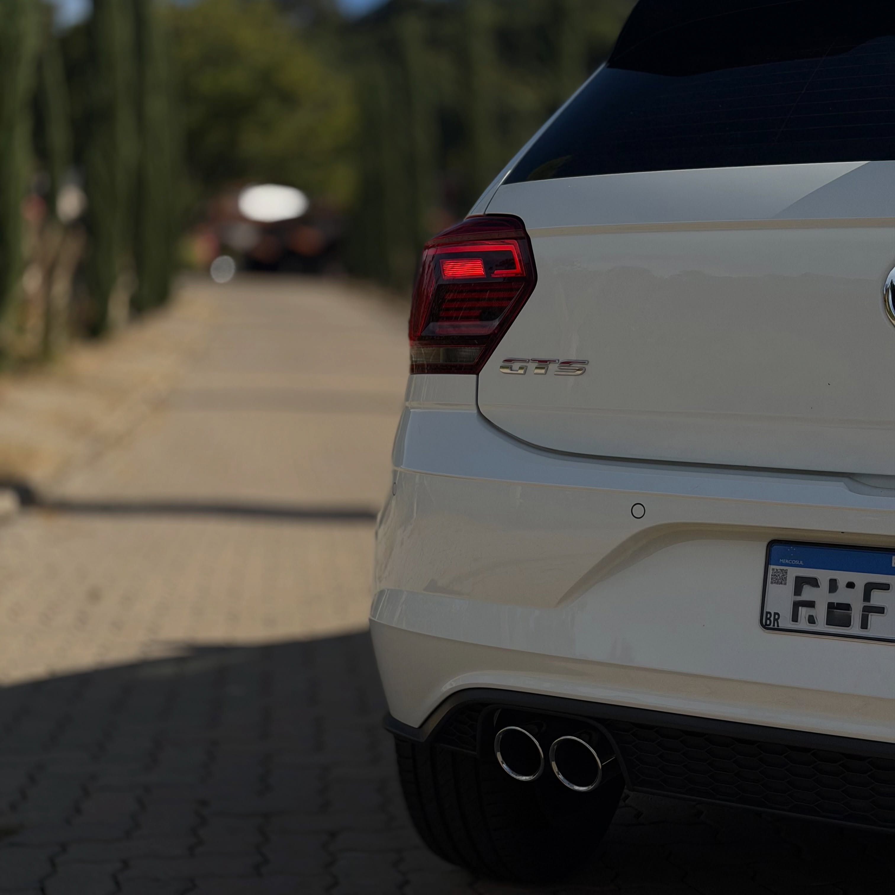 VOLKSWAGEN POLO GTS - Imagem 11